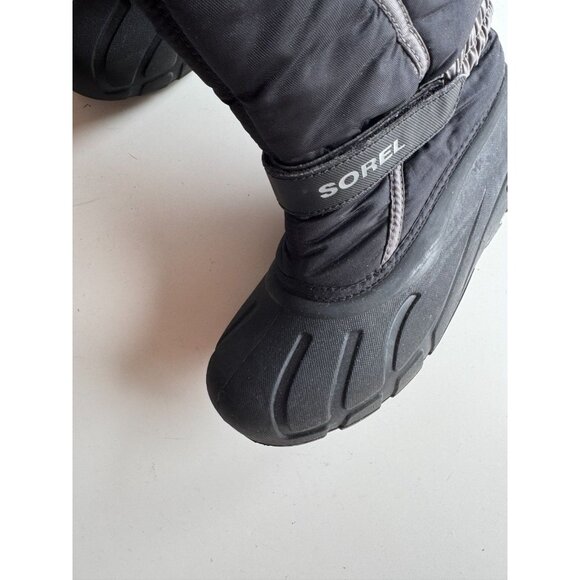 Kids' SOREL Flurry Black Winter Waterproof Lug Sole Winter Snow Boots, Size 6 - Picture 4 of 12